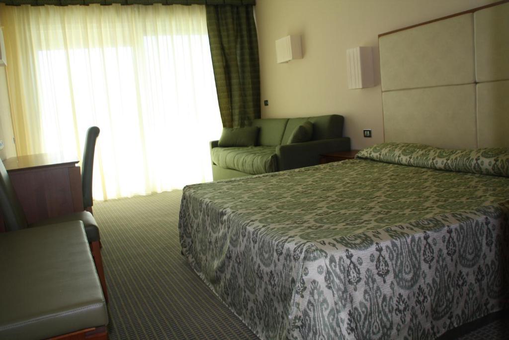 Hotel Villaggio Club Altalia Brancaleone Zimmer foto